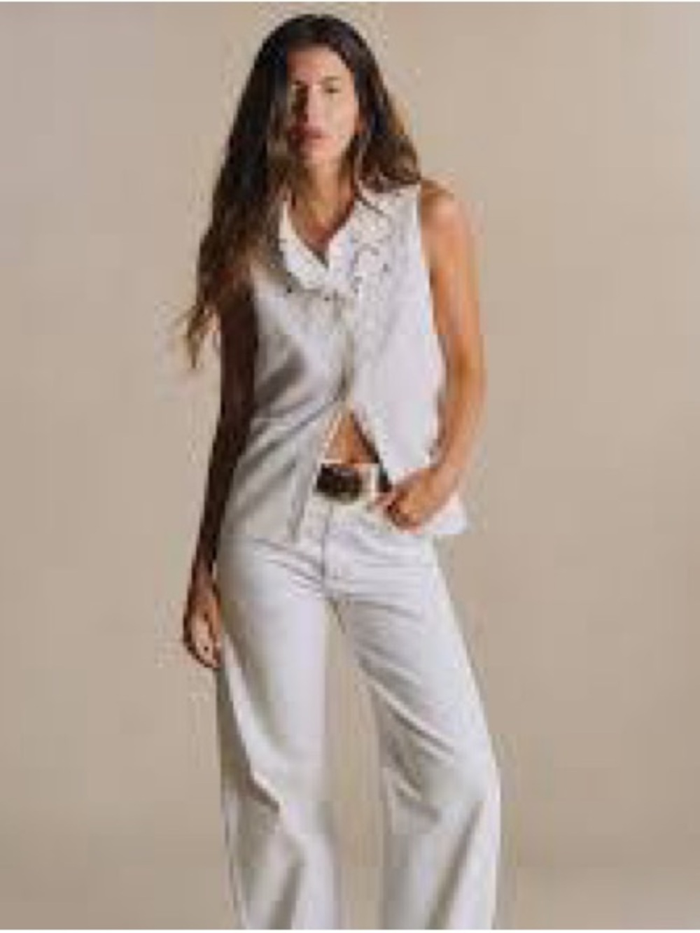 Sezane Sasky Blouse- White Sleeveless Ruffle-Collar